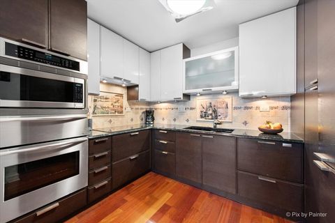 Tiny photo for 1560 N Sandburg Terrace #3206, Chicago, IL 60610 (MLS # 12592452)