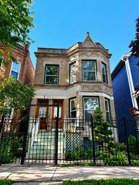 MLS: 12698404