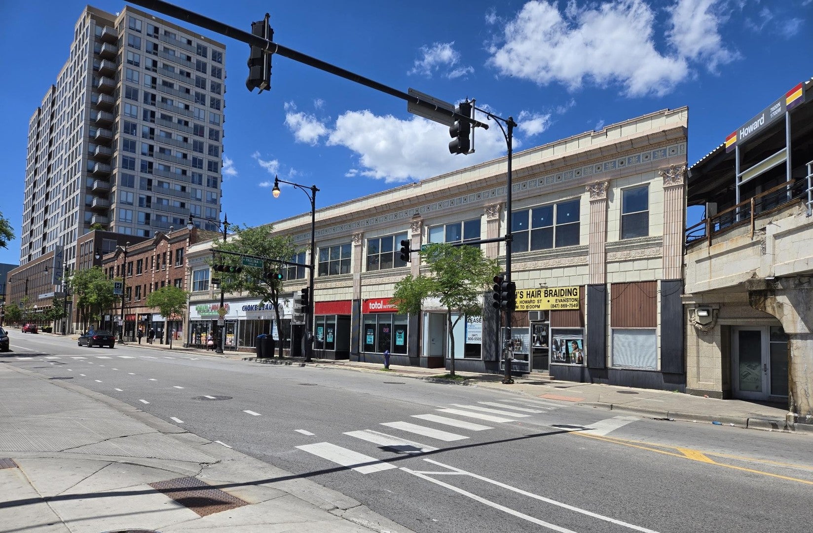 319 Howard Street