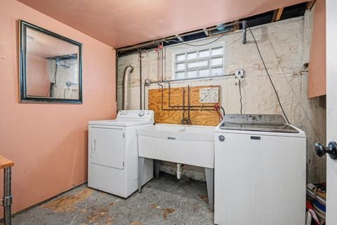 Tiny photo for 355 IRIS Lane, Chicago Heights, IL 60411 (MLS # 12597241)