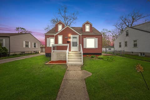 Tiny photo for 3430 186th Street, Lansing, IL 60438 (MLS # 12665405)