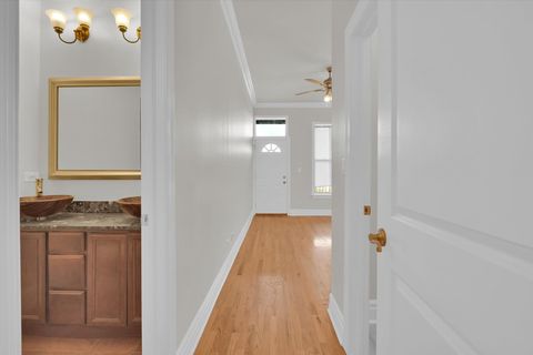 Tiny photo for 4856 S PRAIRIE Avenue #2, Chicago, IL 60615 (MLS # 12479456)