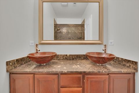 Tiny photo for 4856 S PRAIRIE Avenue #2, Chicago, IL 60615 (MLS # 12479456)