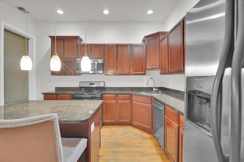 Tiny photo for 4856 S PRAIRIE Avenue #2, Chicago, IL 60615 (MLS # 12479456)