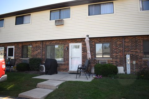 Tiny photo for 9072 Archer Avenue #E, Willow Springs, IL 60480 (MLS # 12482243)