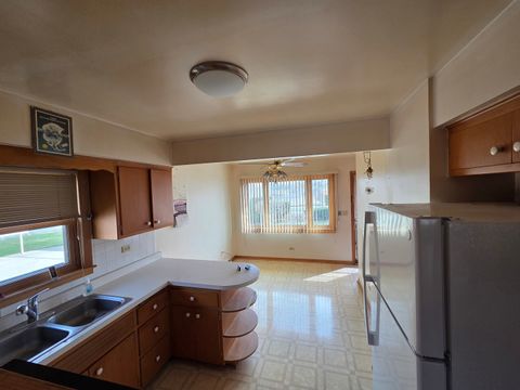 Tiny photo for 8423 N Shermer Road N, Niles, IL 60714 (MLS # 12600571)