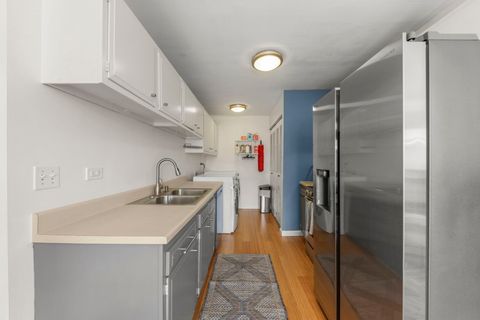 Tiny photo for 1230 Bunker Hill Court #A, Wheaton, IL 60189 (MLS # 12589211)