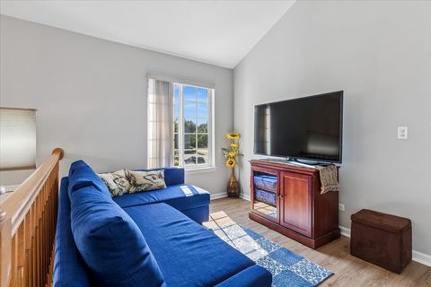 Tiny photo for 1720 Sienna Court, Wheeling, IL 60090 (MLS # 12688042)