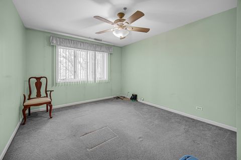 Tiny photo for 127 Acacia Circle #505, Indian Head Park, IL 60525 (MLS # 12459725)