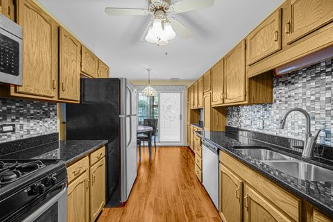 Tiny photo for 127 Acacia Circle #505, Indian Head Park, IL 60525 (MLS # 12459725)