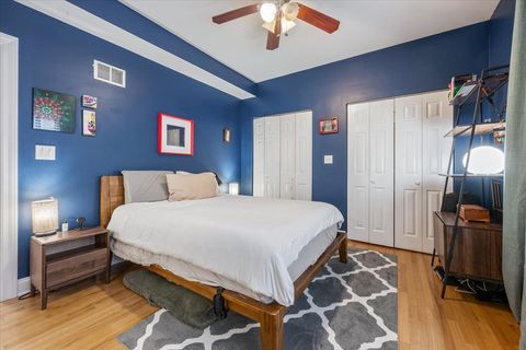 Tiny photo for 912 W Agatite Avenue #1, Chicago, IL 60640 (MLS # 12568359)