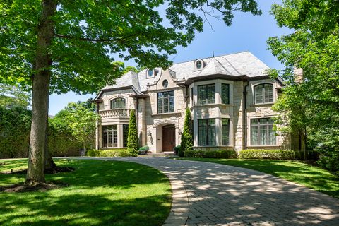 A home in Glencoe