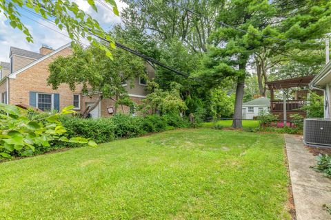 Tiny photo for 6505 N Ponchartrain Boulevard, Chicago, IL 60646 (MLS # 12460143)