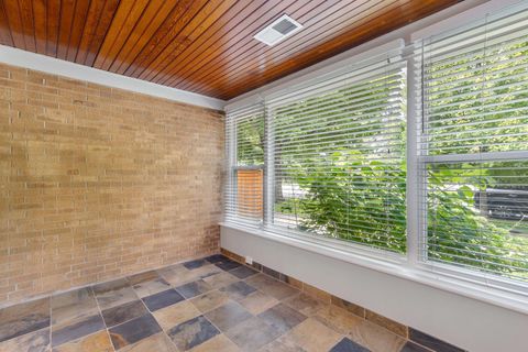 Tiny photo for 6505 N Ponchartrain Boulevard, Chicago, IL 60646 (MLS # 12460143)