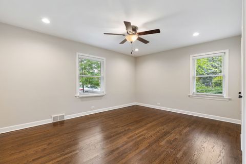 Tiny photo for 6505 N Ponchartrain Boulevard, Chicago, IL 60646 (MLS # 12460143)