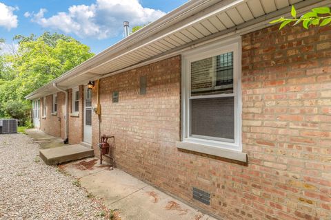 Tiny photo for 6505 N Ponchartrain Boulevard, Chicago, IL 60646 (MLS # 12460143)