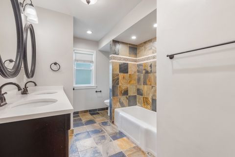Tiny photo for 6505 N Ponchartrain Boulevard, Chicago, IL 60646 (MLS # 12460143)