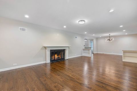 Tiny photo for 6505 N Ponchartrain Boulevard, Chicago, IL 60646 (MLS # 12460143)