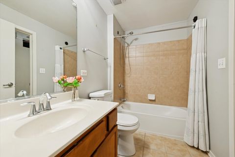 Tiny photo for Chicago, IL 60605 (MLS # 12557958)