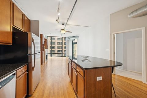 Tiny photo for Chicago, IL 60605 (MLS # 12557958)