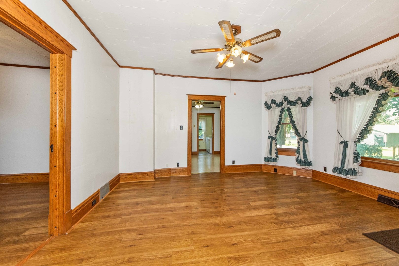 320 Walnut Street