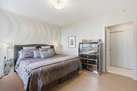 Tiny photo for 57 E Delaware Place #3904, Chicago, IL 60611 (MLS # 12564900)