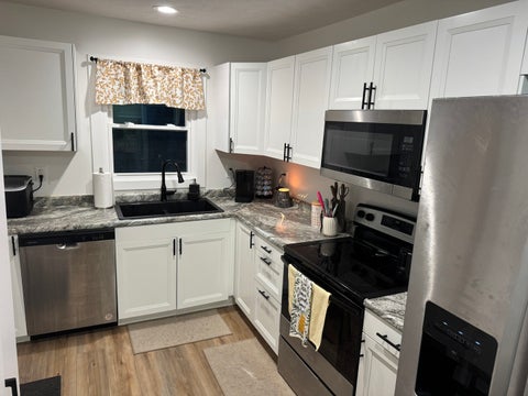 Tiny photo for 1214 E Grayson Street E, Benton, IL 62812 (MLS # 12766375)