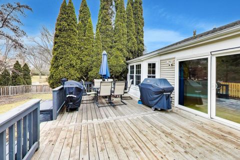 Tiny photo for 1620 Glacier Parkway, Algonquin, IL 60102 (MLS # 12582903)