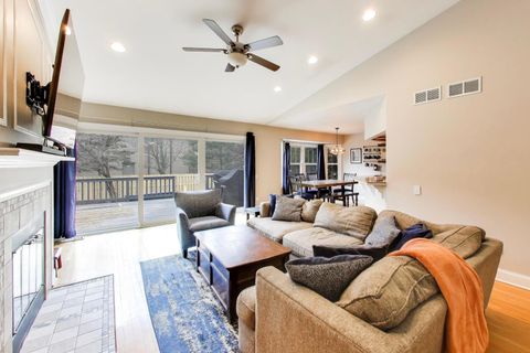 Tiny photo for 1620 Glacier Parkway, Algonquin, IL 60102 (MLS # 12582903)