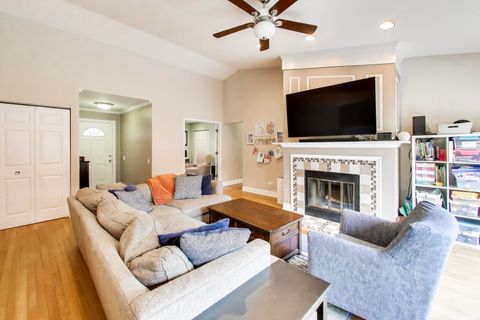 Tiny photo for 1620 Glacier Parkway, Algonquin, IL 60102 (MLS # 12582903)