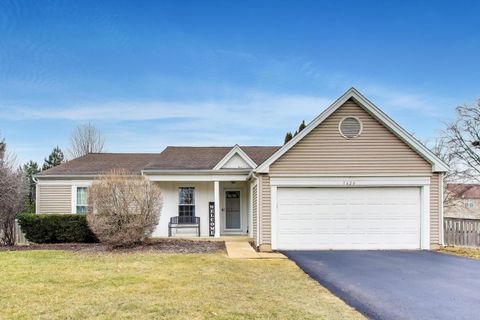 Photo of 1620 Glacier Parkway, Algonquin, IL 60102 (MLS # 12582903)