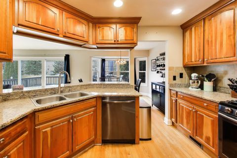 Tiny photo for 1620 Glacier Parkway, Algonquin, IL 60102 (MLS # 12582903)