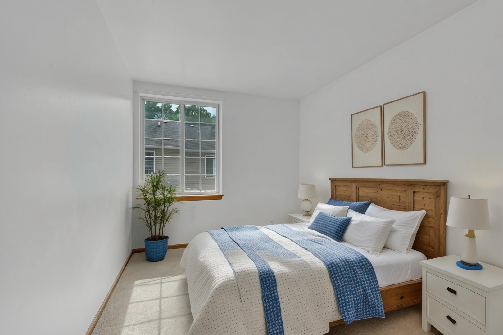 312 W Treehouse Lane