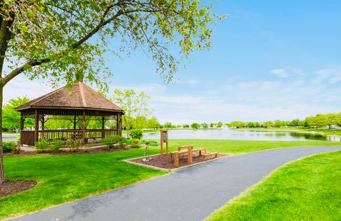 Tiny photo for 21546 Victory Lake Way, Crest Hill, IL 60403 (MLS # 12477509)