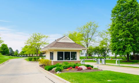 Tiny photo for 21546 Victory Lake Way, Crest Hill, IL 60403 (MLS # 12477509)