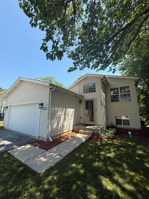 Photo of 425 Keller Avenue, Waukegan, IL 60085 (MLS # 12659951)