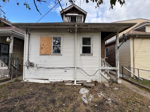 Tiny photo for 7634 S Marshfield Avenue, Chicago, IL 60620 (MLS # 12517597)