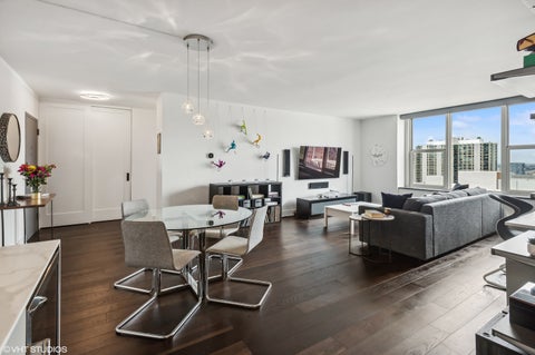 Tiny photo for 1325 N State Parkway #21D, Chicago, IL 60610 (MLS # 12782163)