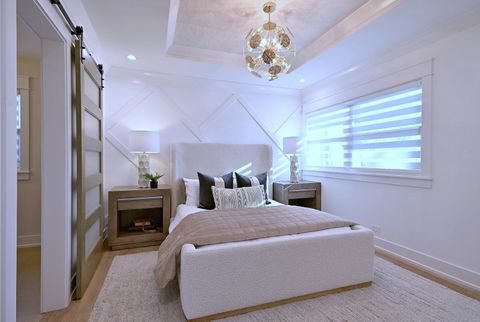 Tiny photo for 252 Ann Street, Clarendon Hills, IL 60514 (MLS # 12580583)