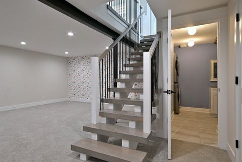 Tiny photo for 252 Ann Street, Clarendon Hills, IL 60514 (MLS # 12580583)