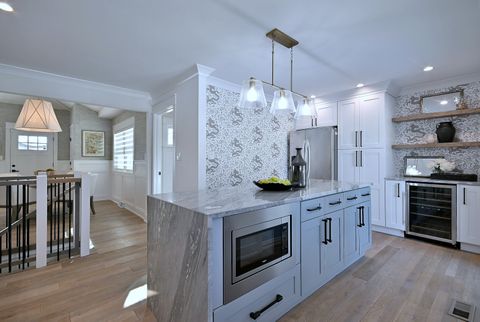 Tiny photo for 252 Ann Street, Clarendon Hills, IL 60514 (MLS # 12580583)