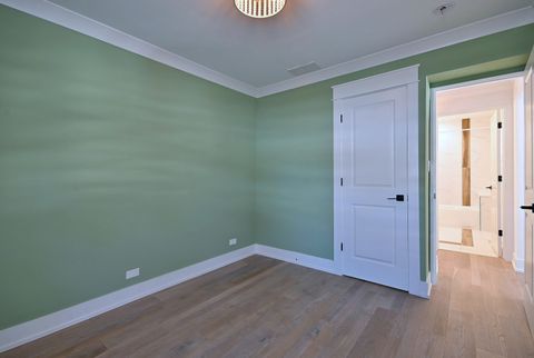 Tiny photo for 252 Ann Street, Clarendon Hills, IL 60514 (MLS # 12580583)