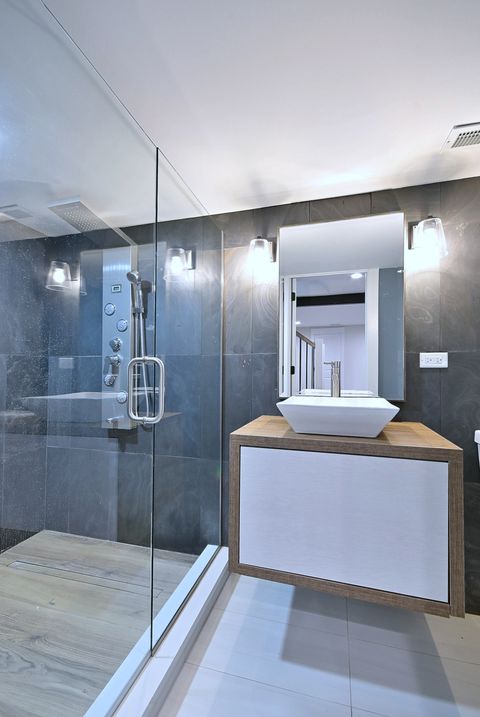 Tiny photo for 252 Ann Street, Clarendon Hills, IL 60514 (MLS # 12580583)