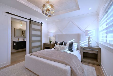 Tiny photo for 252 Ann Street, Clarendon Hills, IL 60514 (MLS # 12580583)