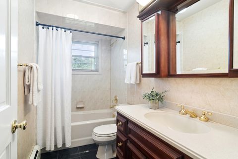 Tiny photo for 552 Cumnock Road, Inverness, IL 60067 (MLS # 12625528)