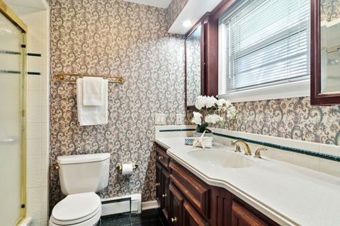 Tiny photo for 552 Cumnock Road, Inverness, IL 60067 (MLS # 12625528)