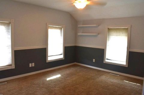 Tiny photo for 2912 Woodlawn Road, Sterling, IL 61081 (MLS # 12503797)