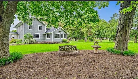 Tiny photo for 2912 Woodlawn Road, Sterling, IL 61081 (MLS # 12503797)