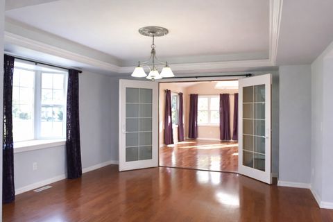 Tiny photo for 2912 Woodlawn Road, Sterling, IL 61081 (MLS # 12503797)