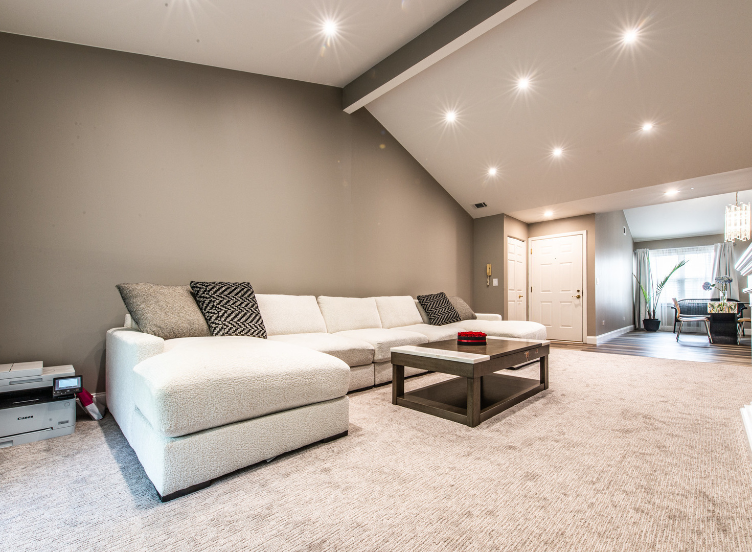 1857 W Ashbury Lane 3-6